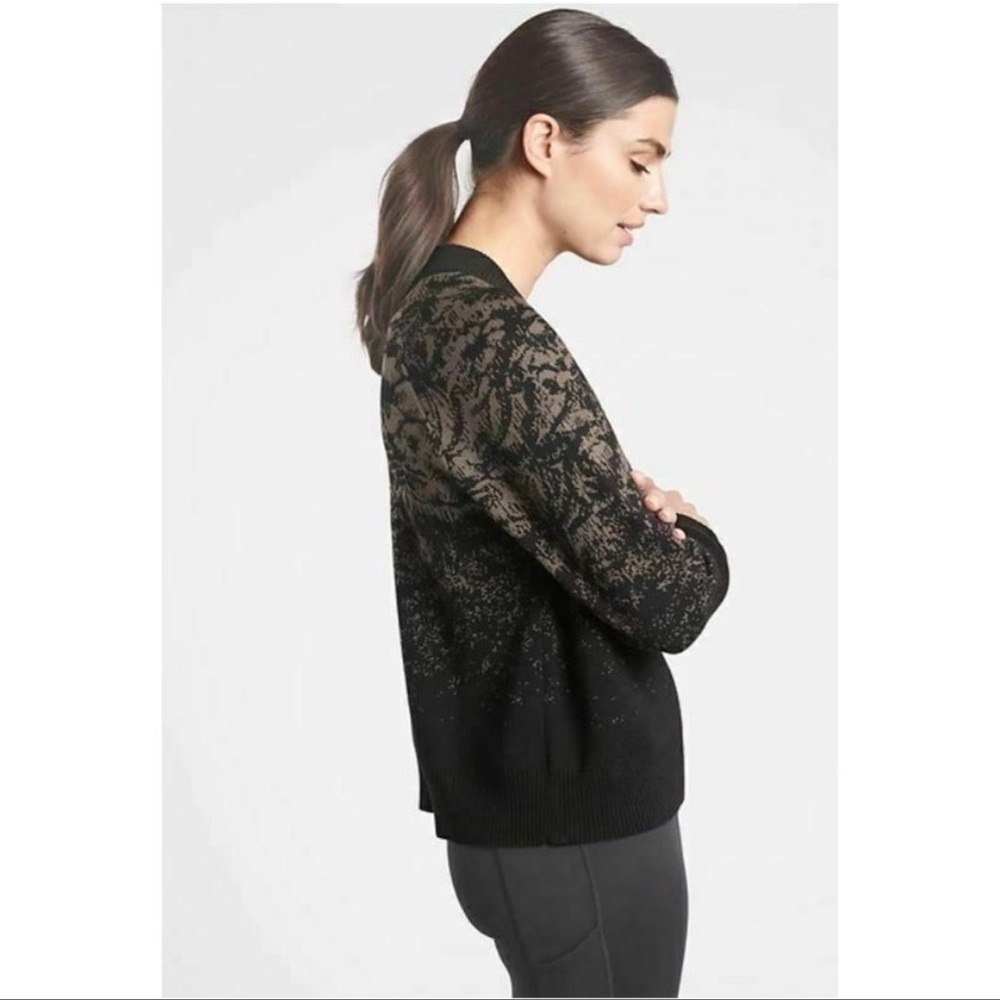 Athleta Jacquard Crew Neck Sweater Frosted Floral Charcoal Merino Wool